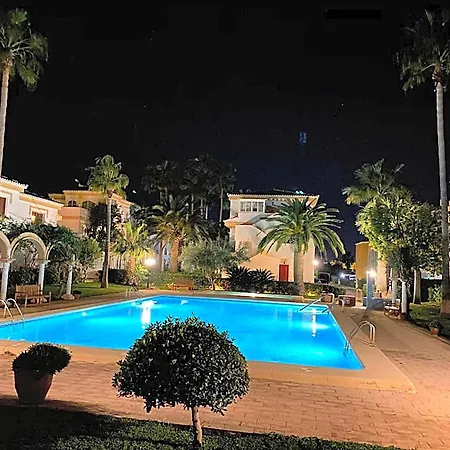 El Patio V Aparthotel