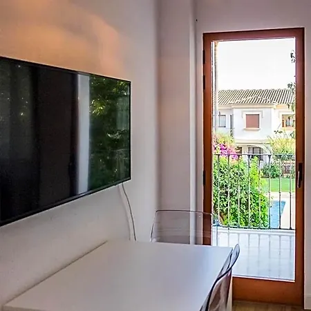 Aparthotel El Patio V Denia