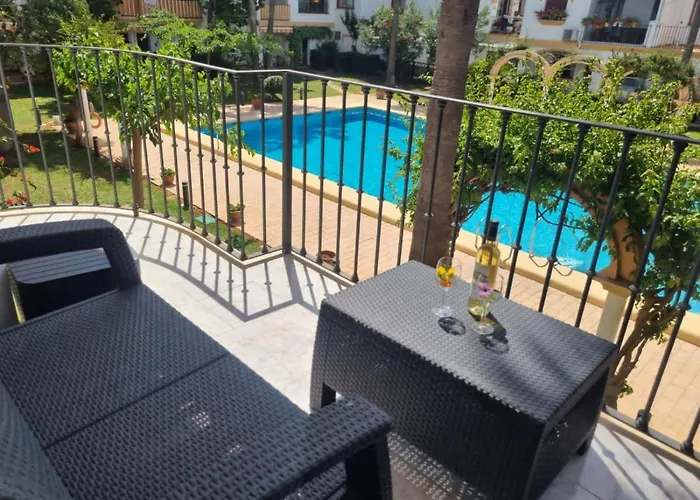 El Patio V Aparthotel Dénia